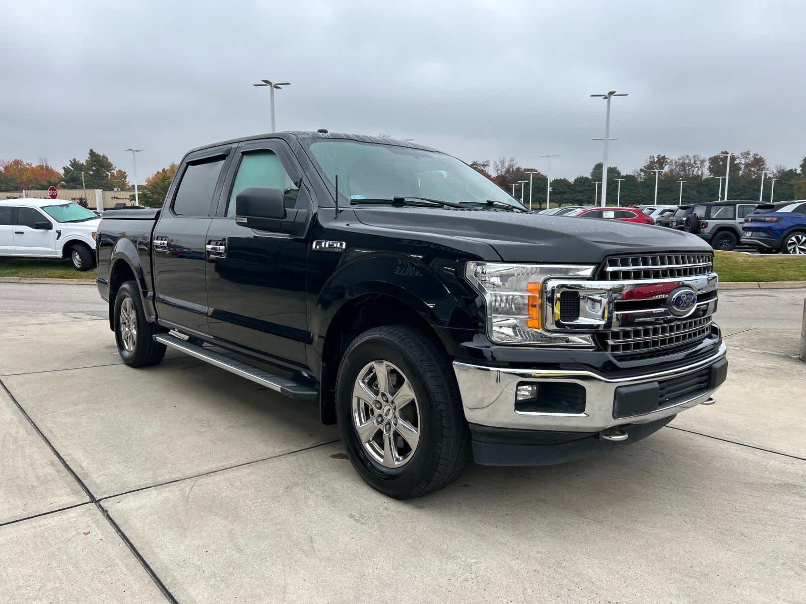 2018 Ford F-150 XLT 4WD SuperCrew 5.5 Box 4