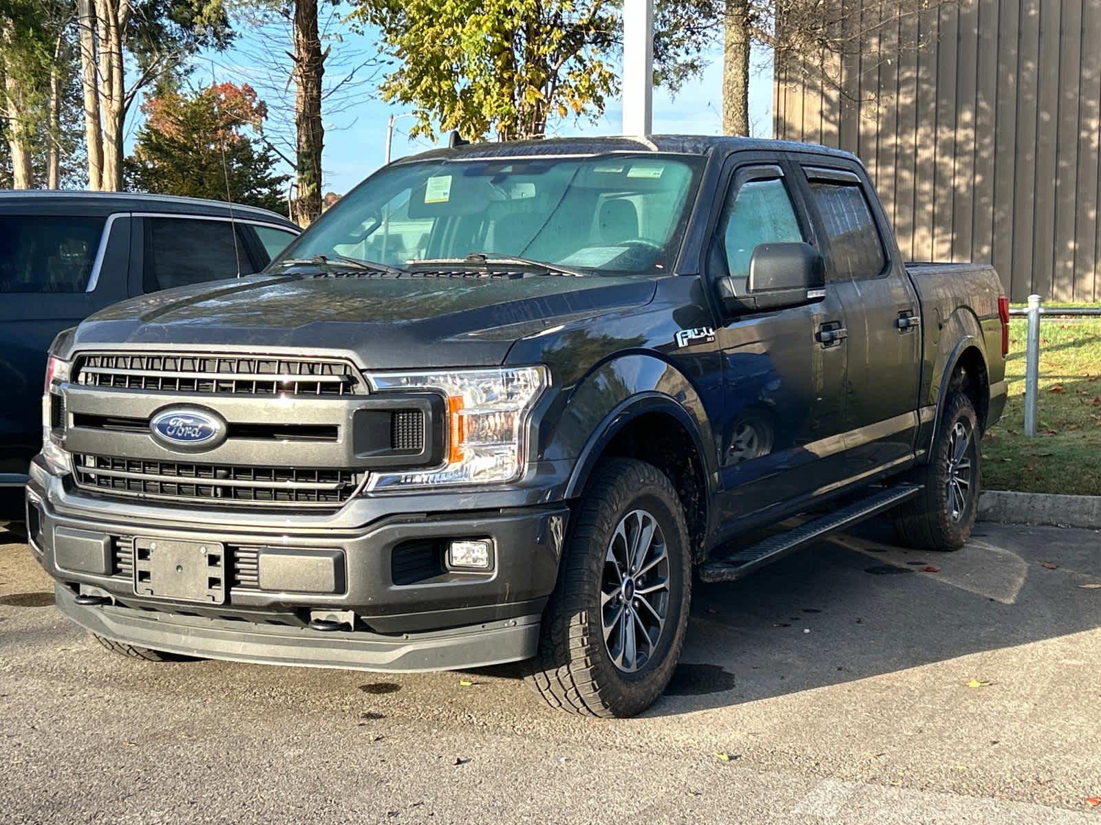 2020 Ford F-150 XLT 4WD SuperCrew 5.5 Box 2