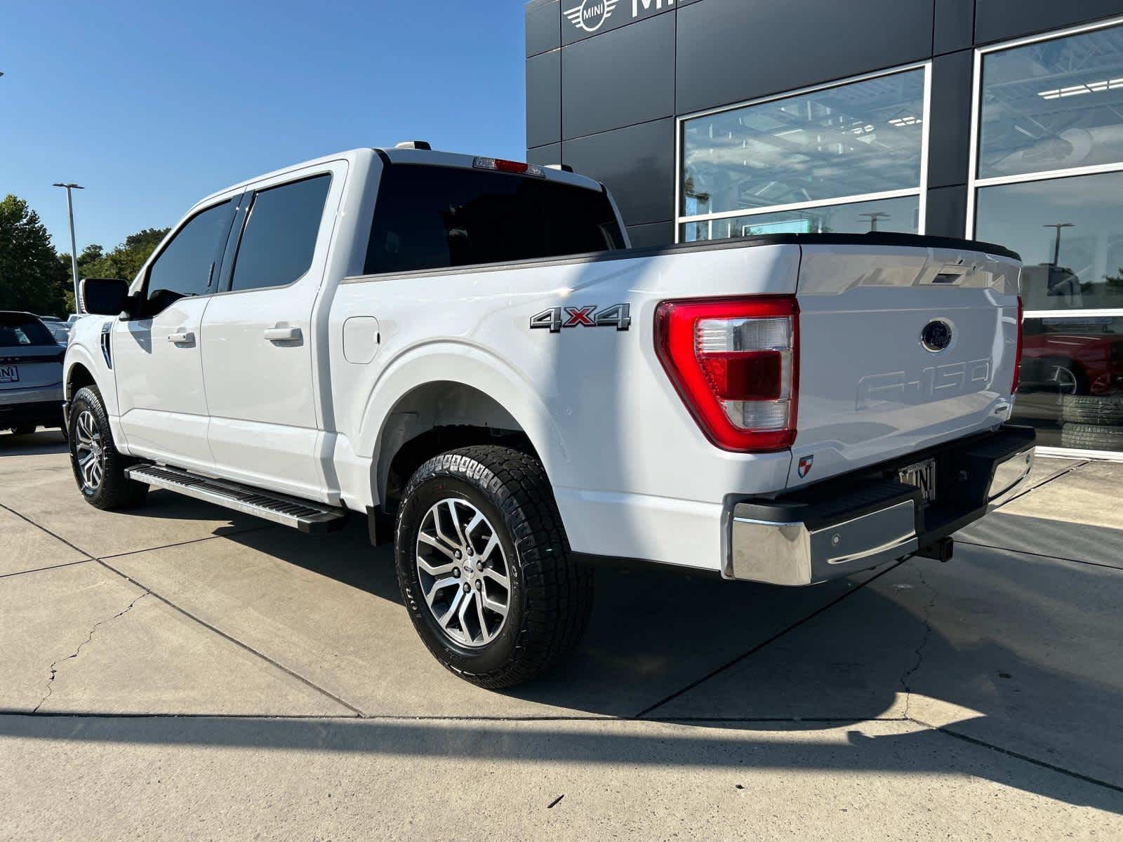 2022 Ford F-150 LARIAT 4WD SuperCrew 5.5 Box 8