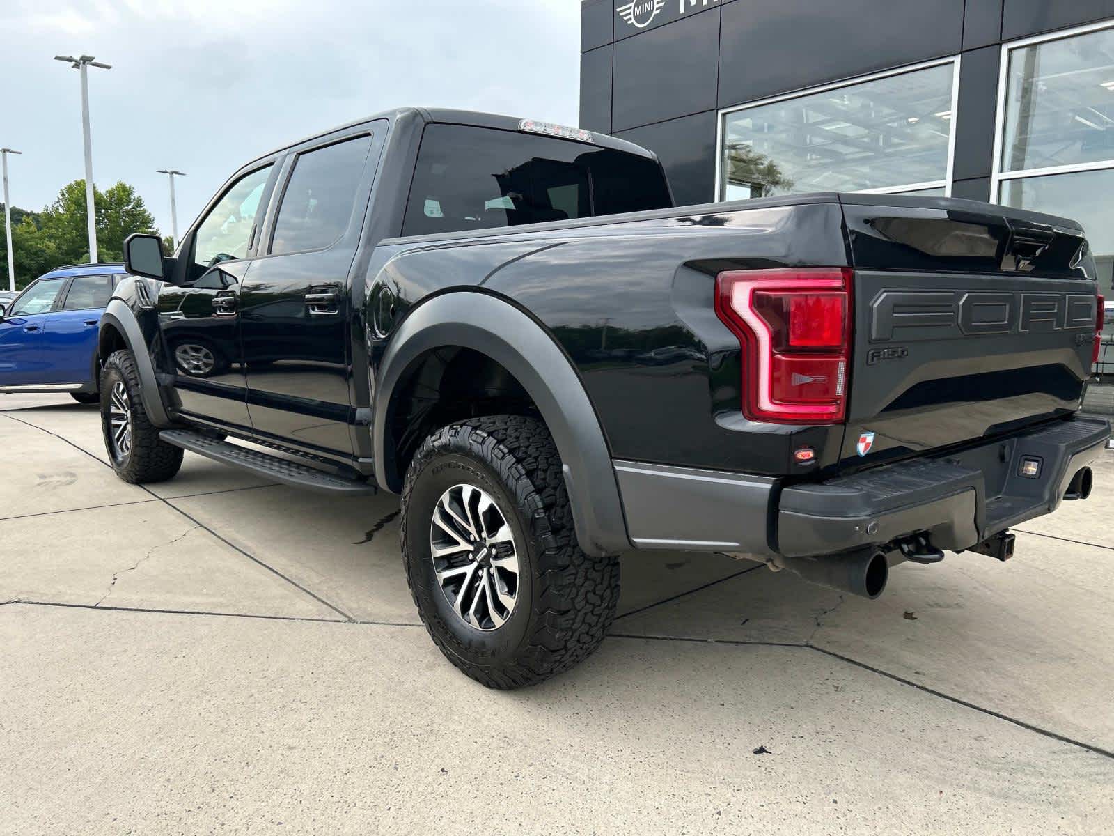 2019 Ford F-150 Raptor 4WD SuperCrew 5.5 Box 8