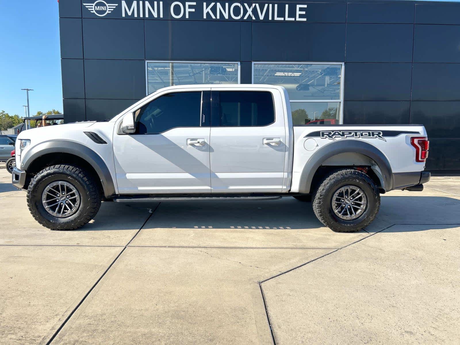 2019 Ford F-150 Raptor 4WD SuperCrew 5.5 Box 1