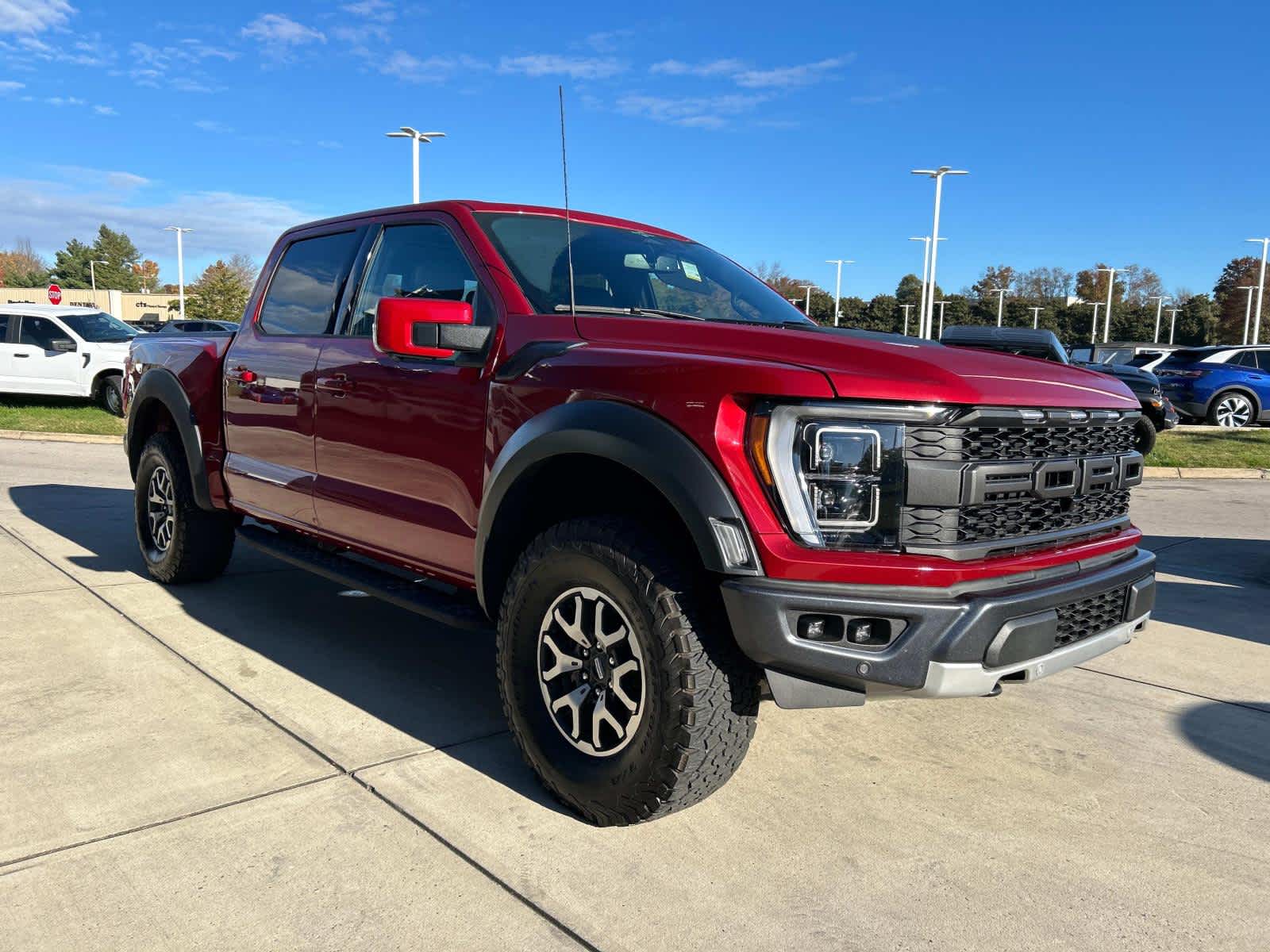 2023 Ford F-150 Raptor 4WD SuperCrew 5.5 Box 4