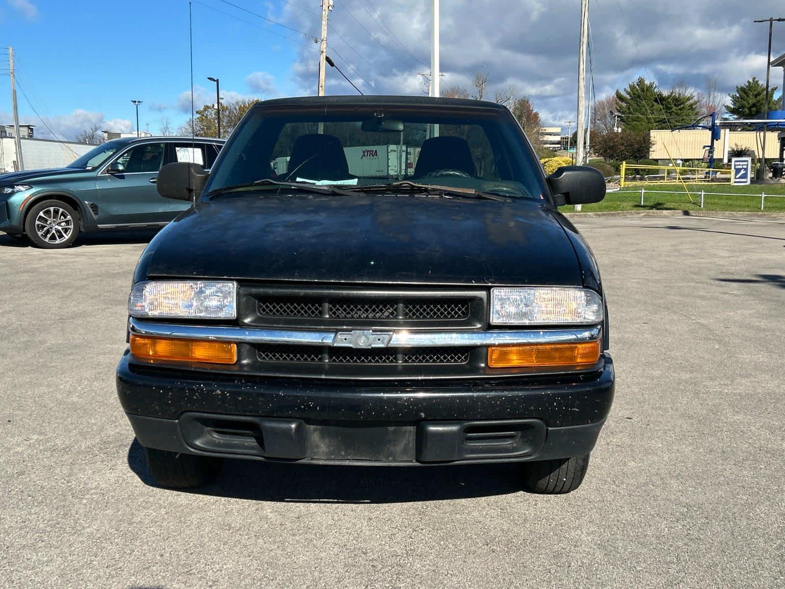 1999 Chevrolet S-10 LS Reg Cab 108 WB 8