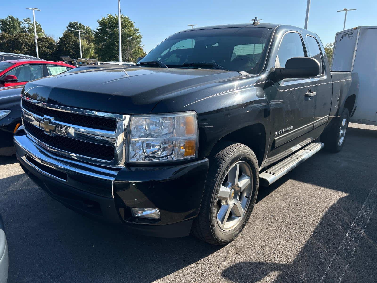 2011 Chevrolet Silverado 1500 LT 4WD Ext Cab 143.5 2