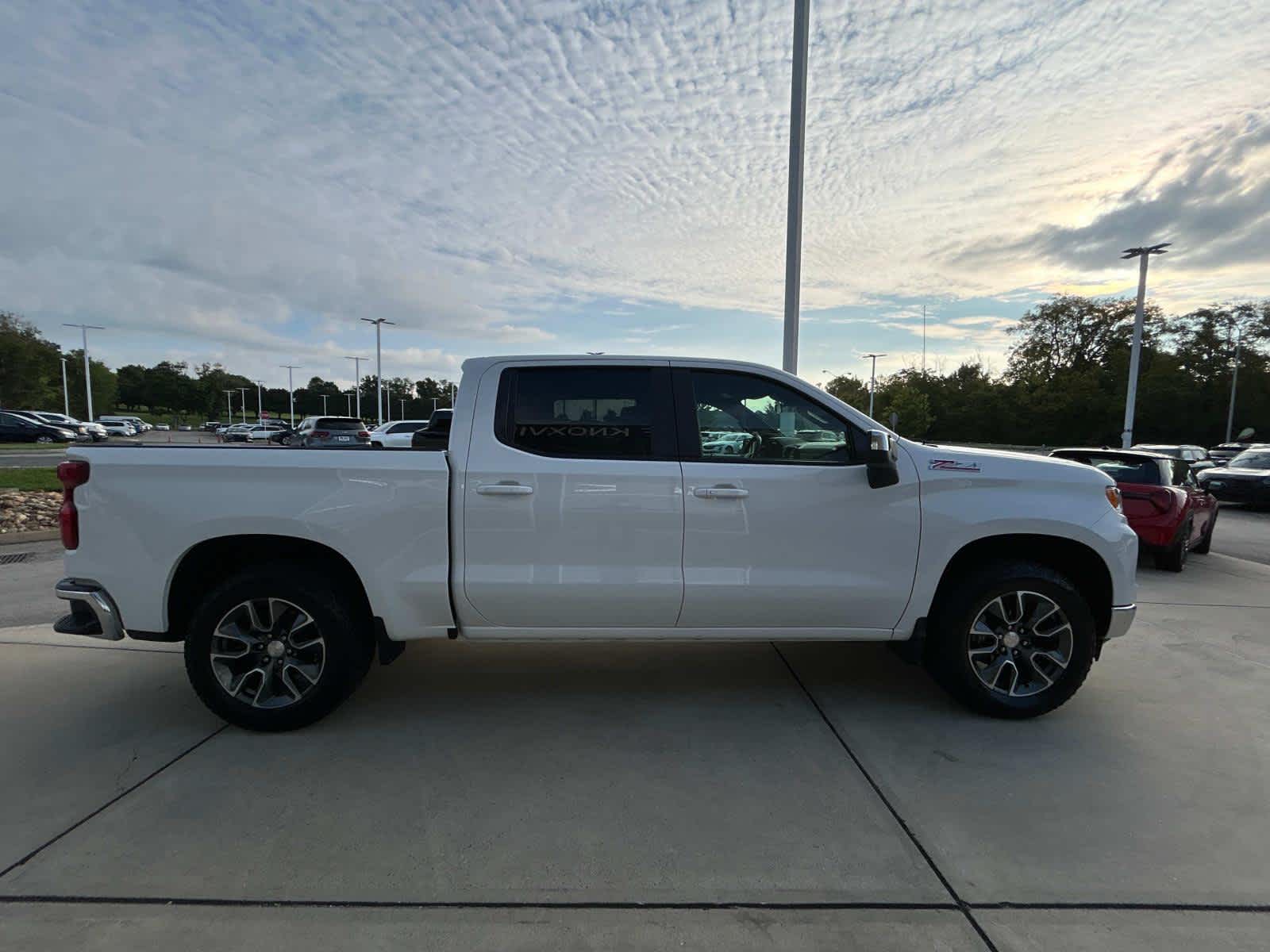 2024 Chevrolet Silverado 1500 LT 4WD Crew Cab 147 5