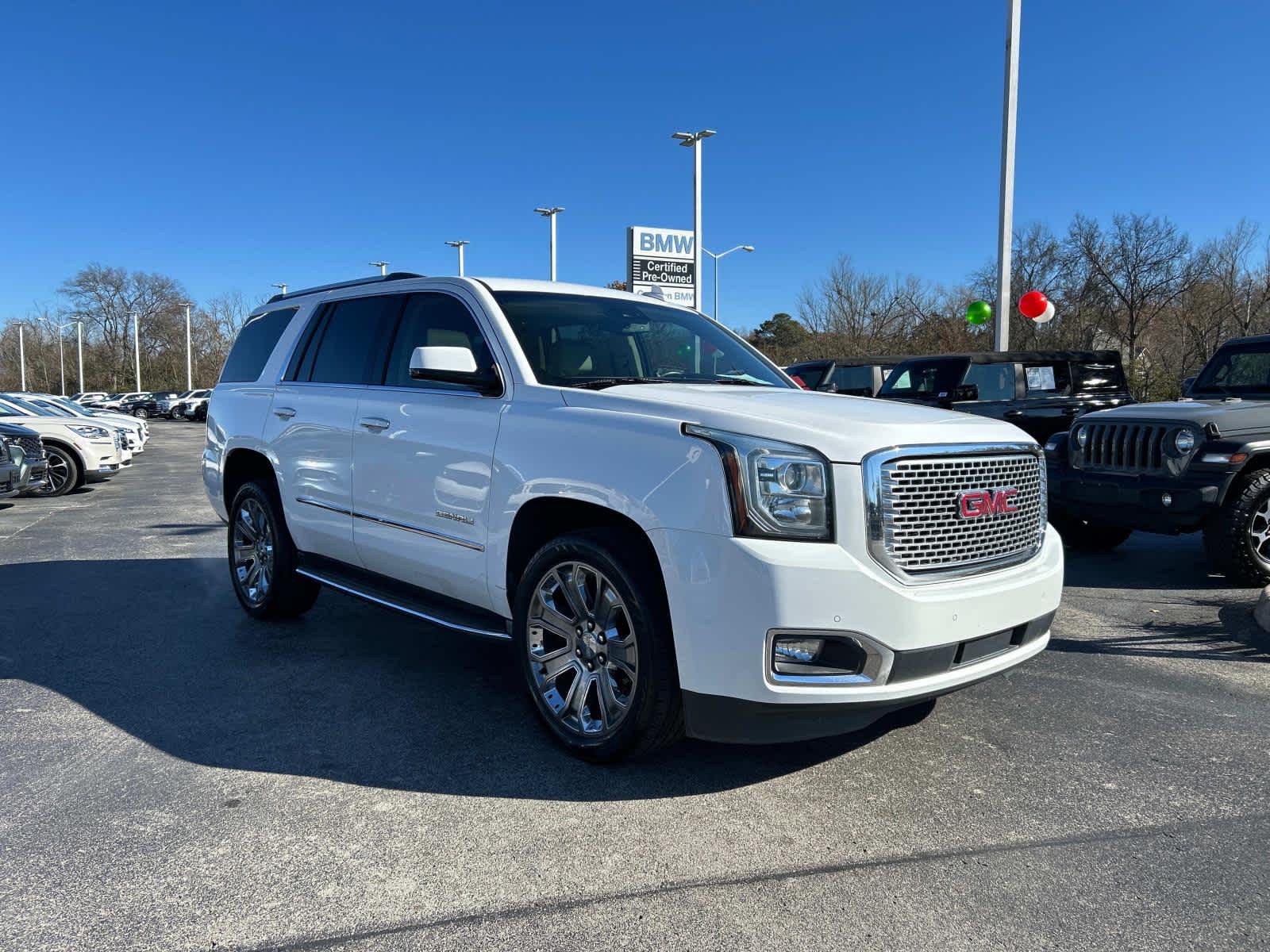 2016 GMC Yukon Denali 1