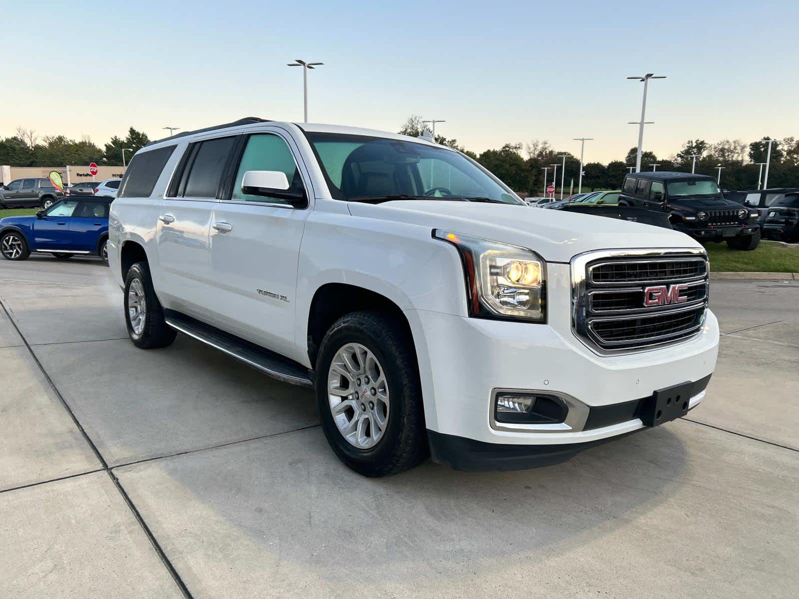 2019 GMC Yukon XL SLT 4