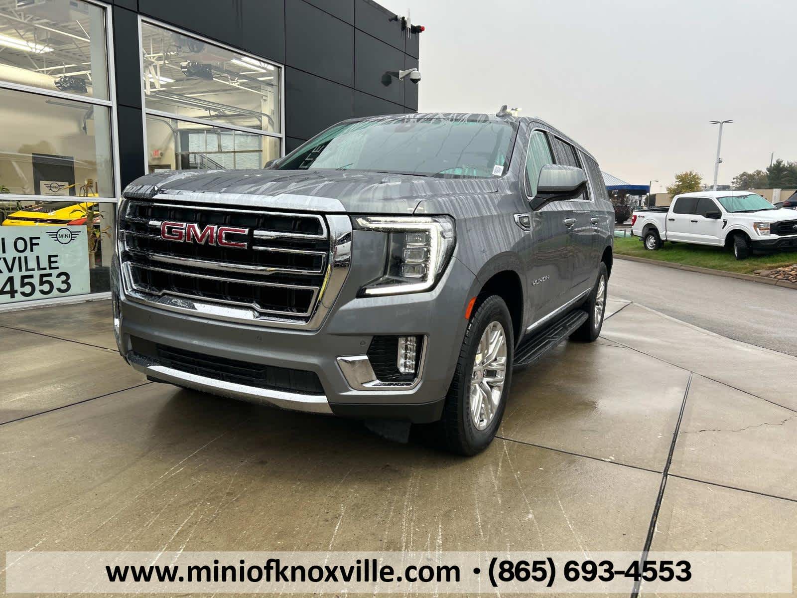 2022 GMC Yukon XL SLT 2