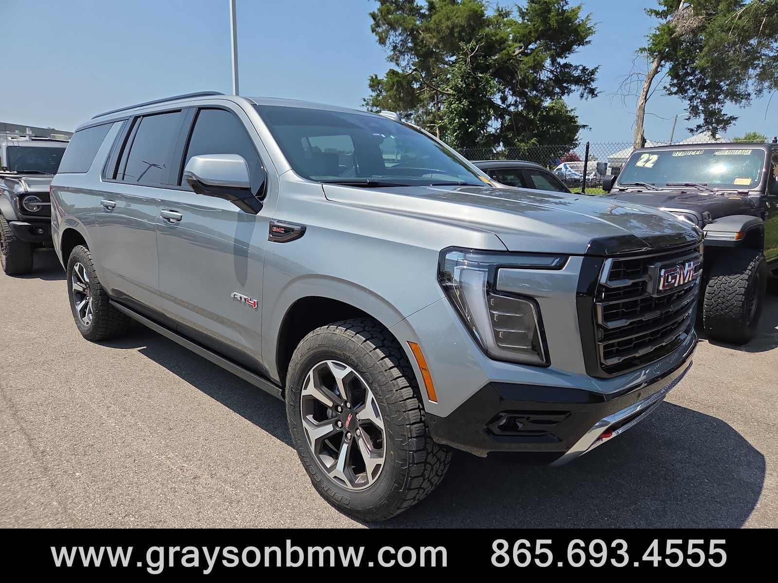 Sterling Metallic 2025 GMC Yukon XL SUV / Crossover Four-Wheel Drive Automatic