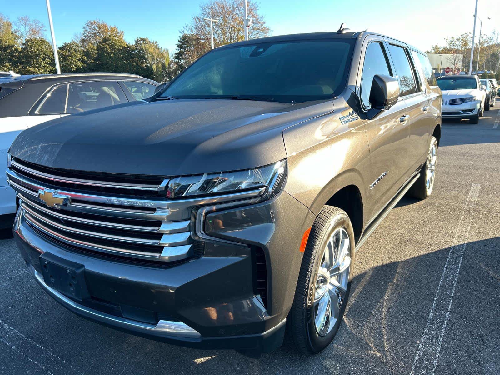 2021 Chevrolet Suburban High Country 2