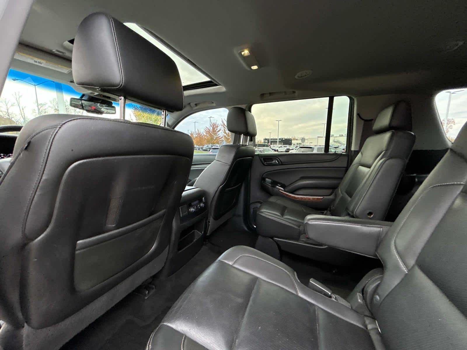 2016 Chevrolet Suburban LTZ 13