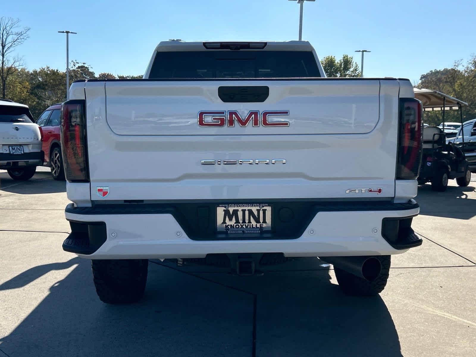 2024 GMC Sierra 3500HD AT4 4WD Crew Cab 159 7