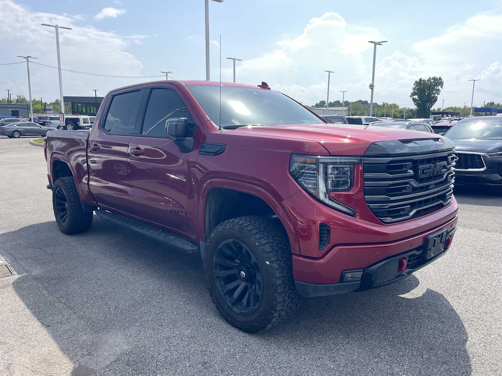 2025 GMC Sierra 1500 AT4 Crew Cab 4WD