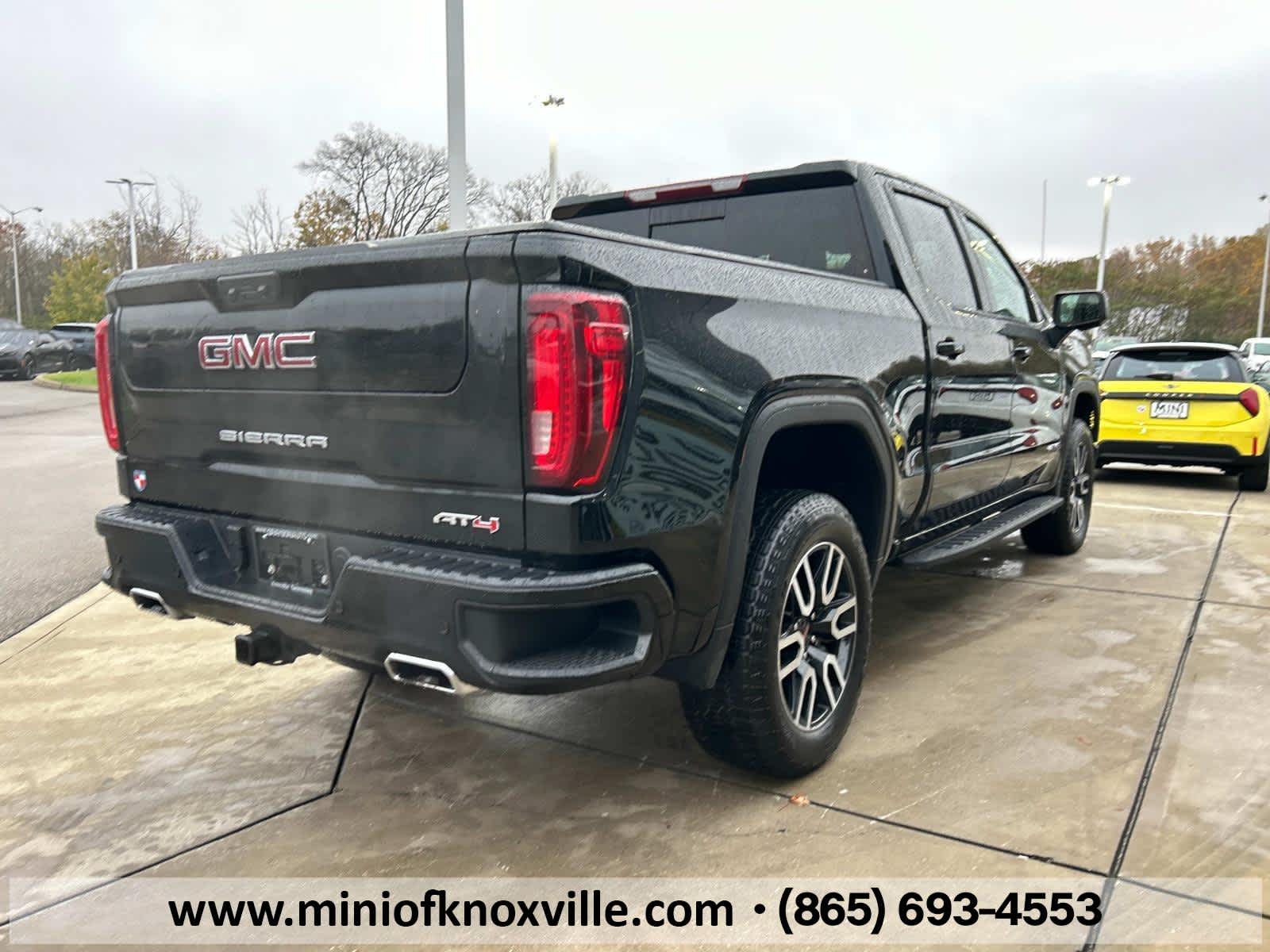 2024 GMC Sierra 1500 AT4 4WD Crew Cab 147 6