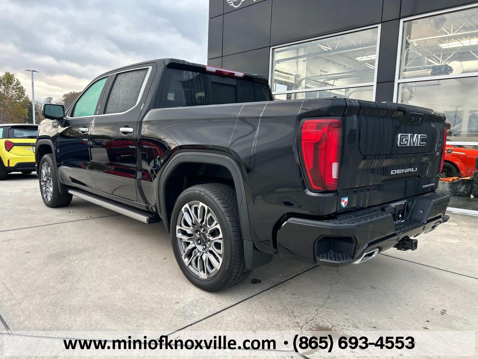 2024 GMC Sierra 1500 Denali Ultimate 4WD Crew Cab 147 8