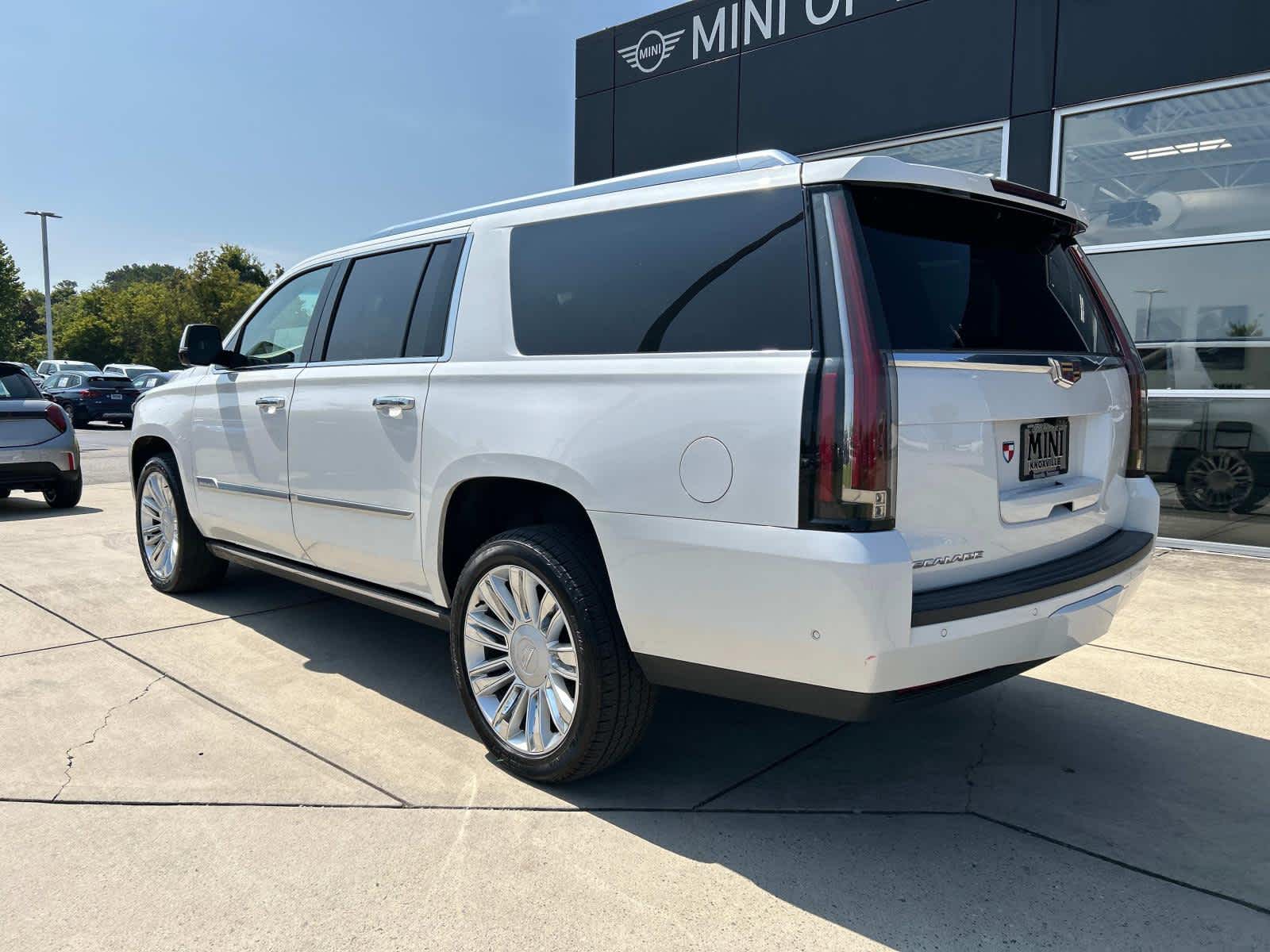 2020 Cadillac Escalade ESV Platinum 8