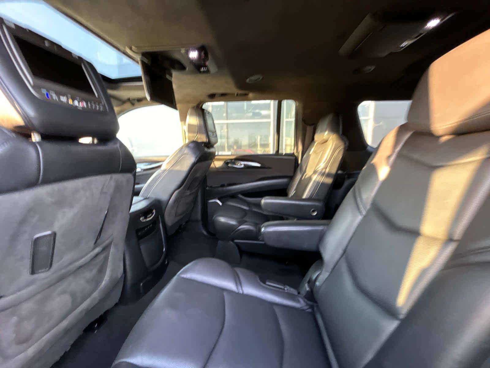 2018 Cadillac Escalade ESV Platinum 12