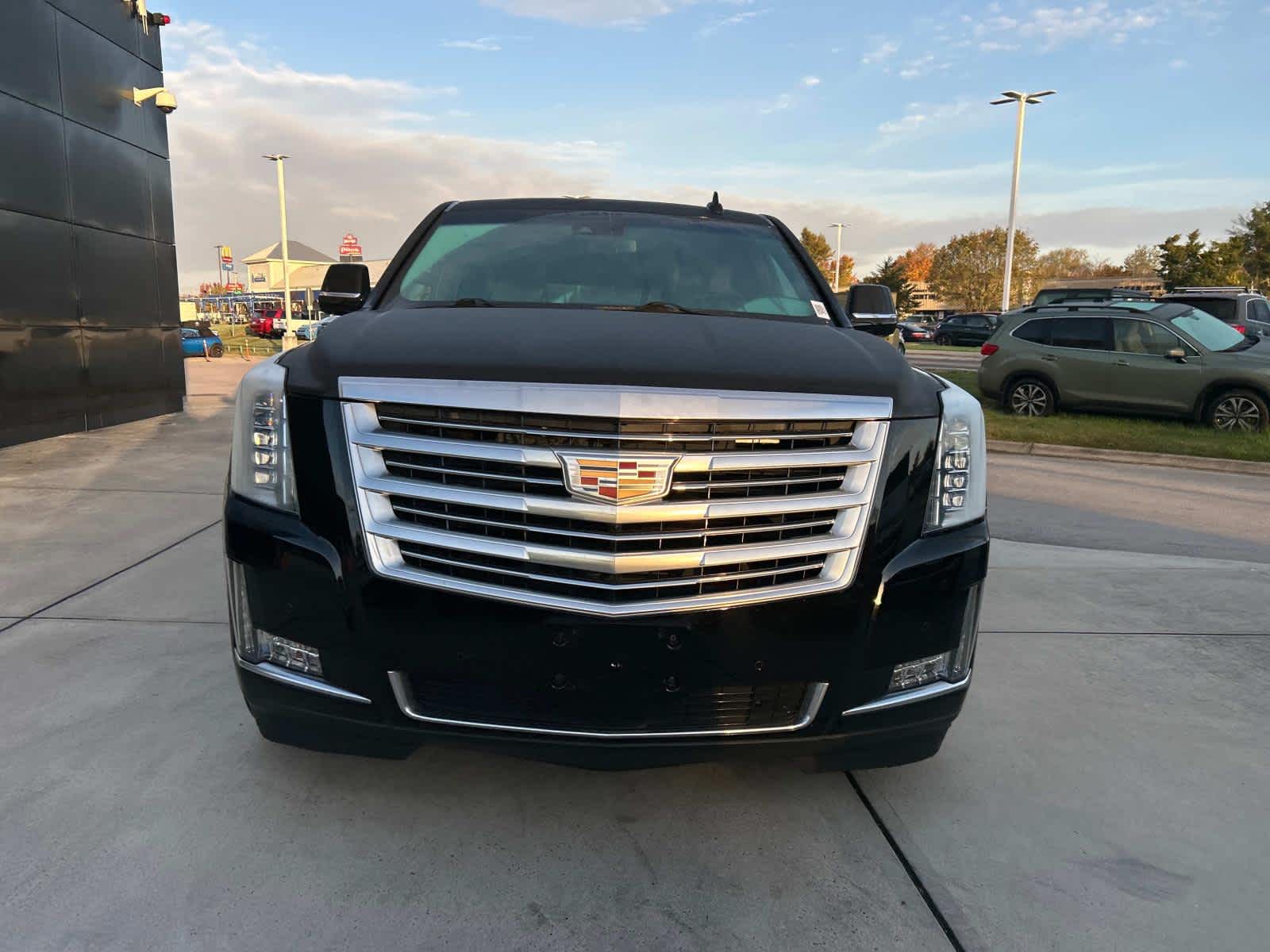 2018 Cadillac Escalade ESV Platinum 3