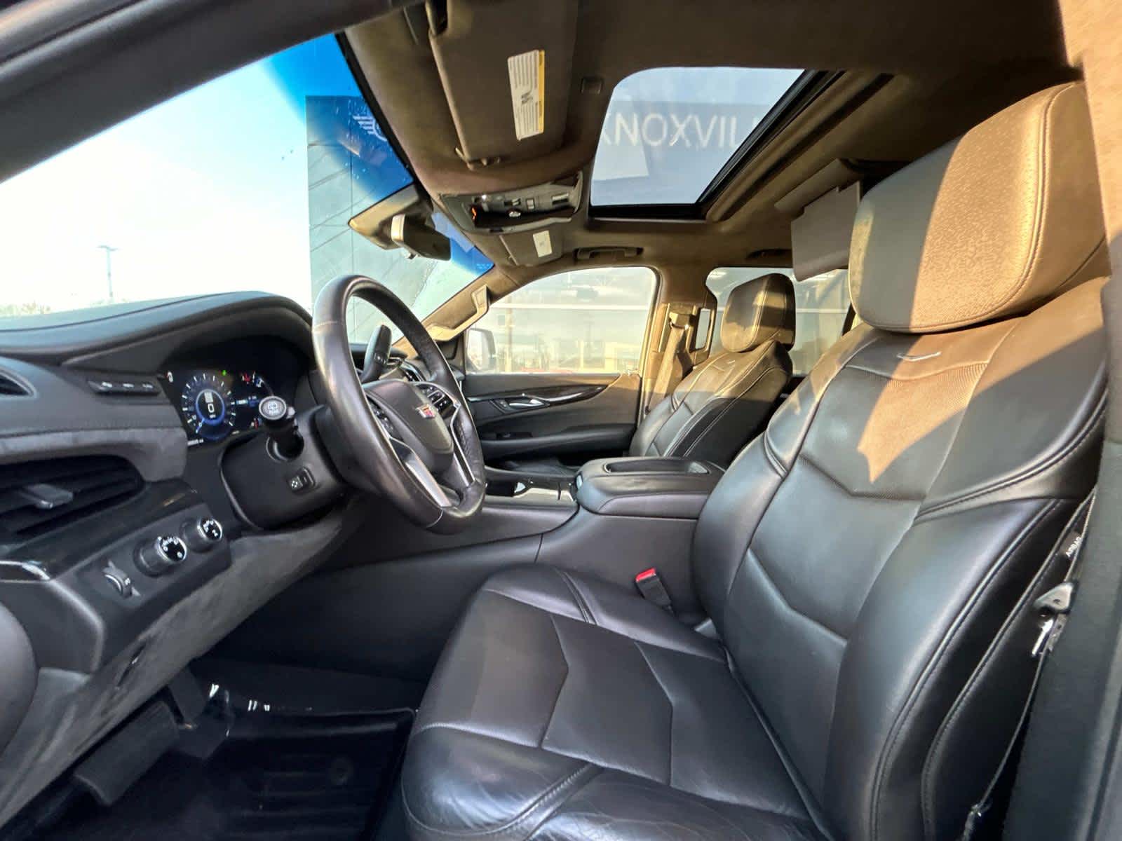 2018 Cadillac Escalade ESV Platinum 10