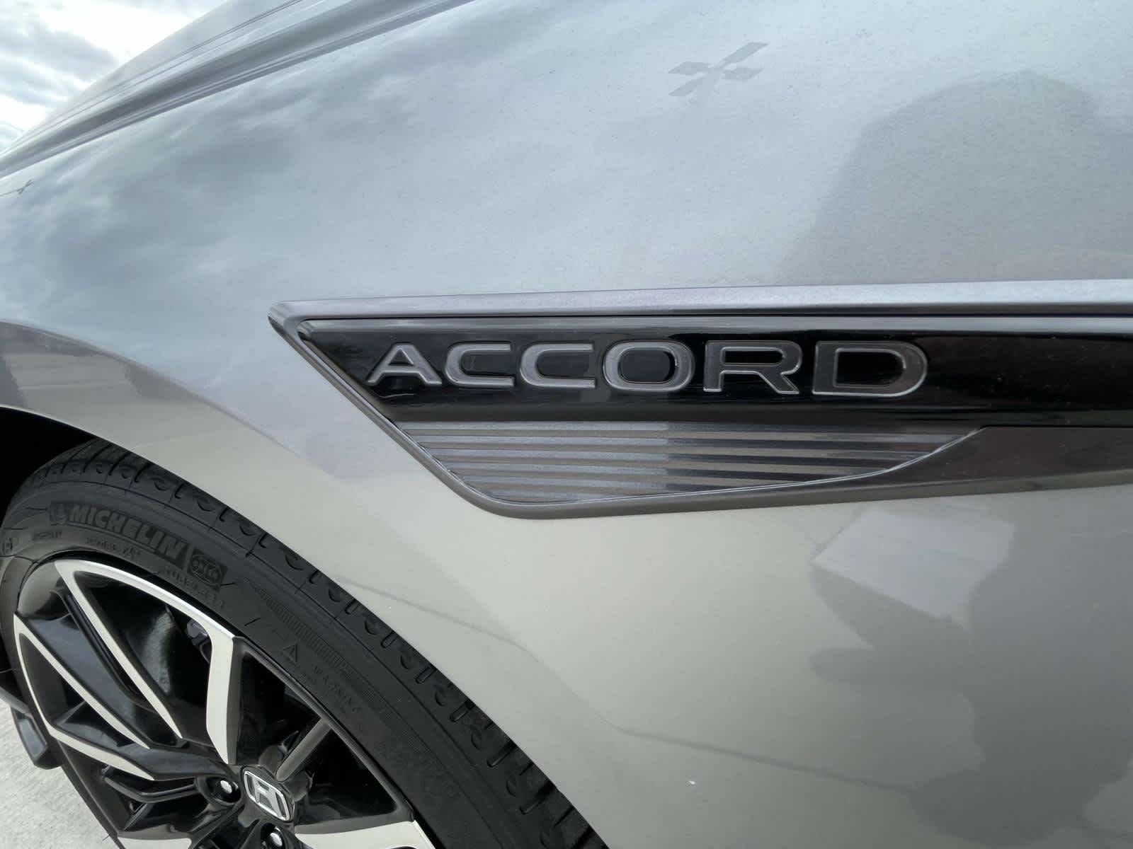 2023 Honda Accord Hybrid Touring 14