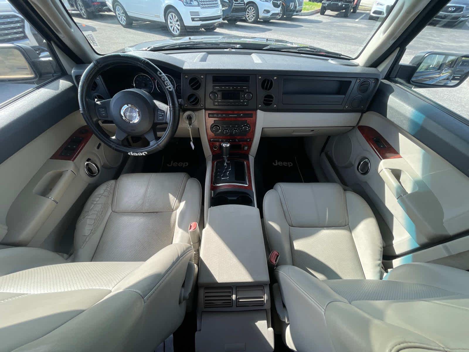 2006 Jeep Commander Limited 14
