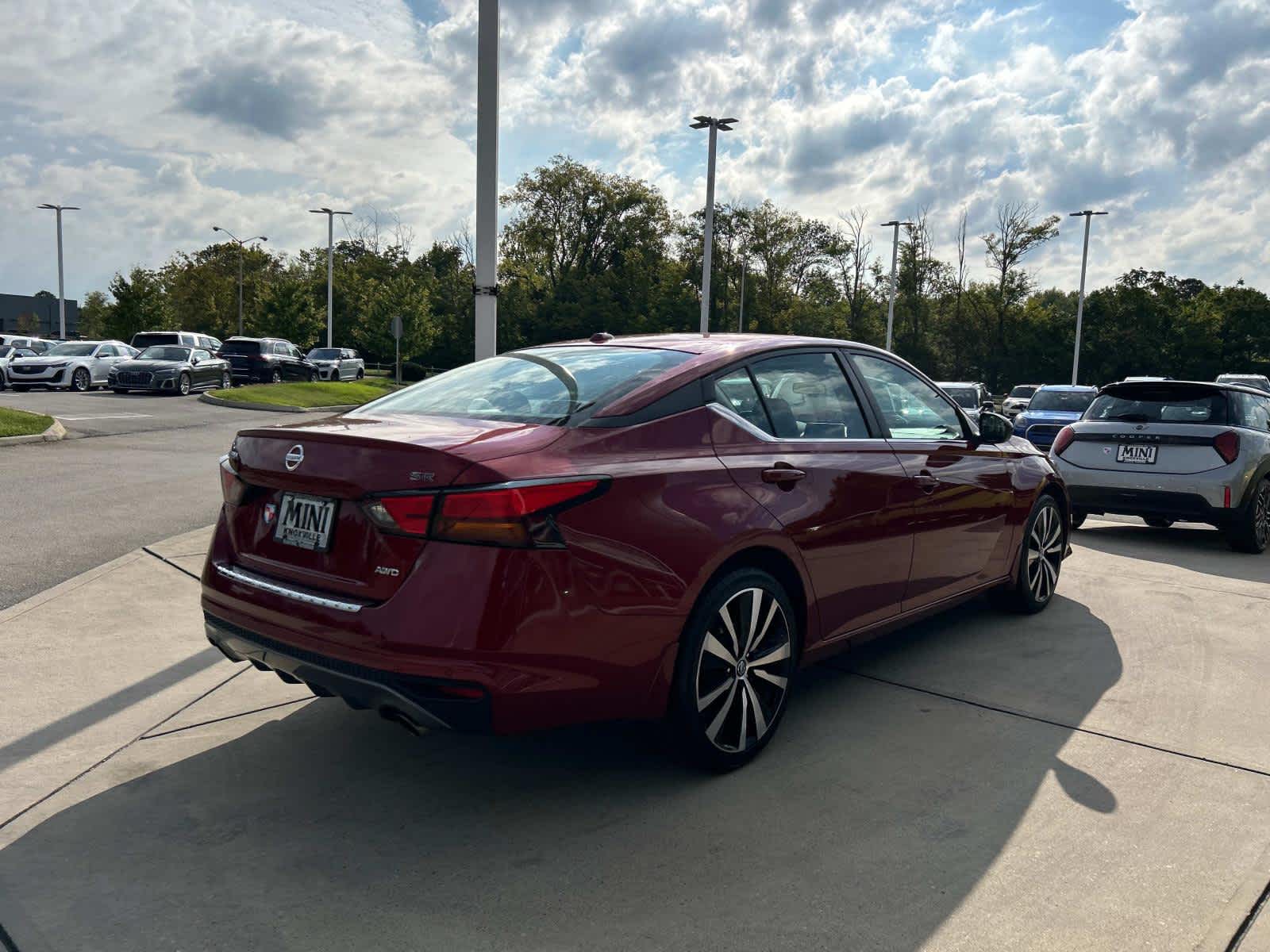 2020 Nissan Altima 2.5 SR 6