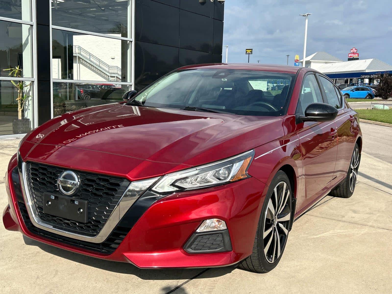 2020 Nissan Altima 2.5 SR 2