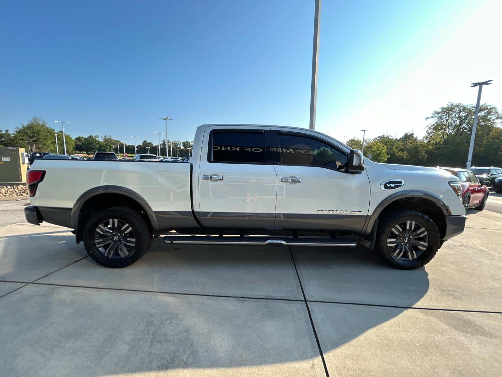 2022 Nissan Titan XD Platinum Reserve 4x4 Crew Cab 5