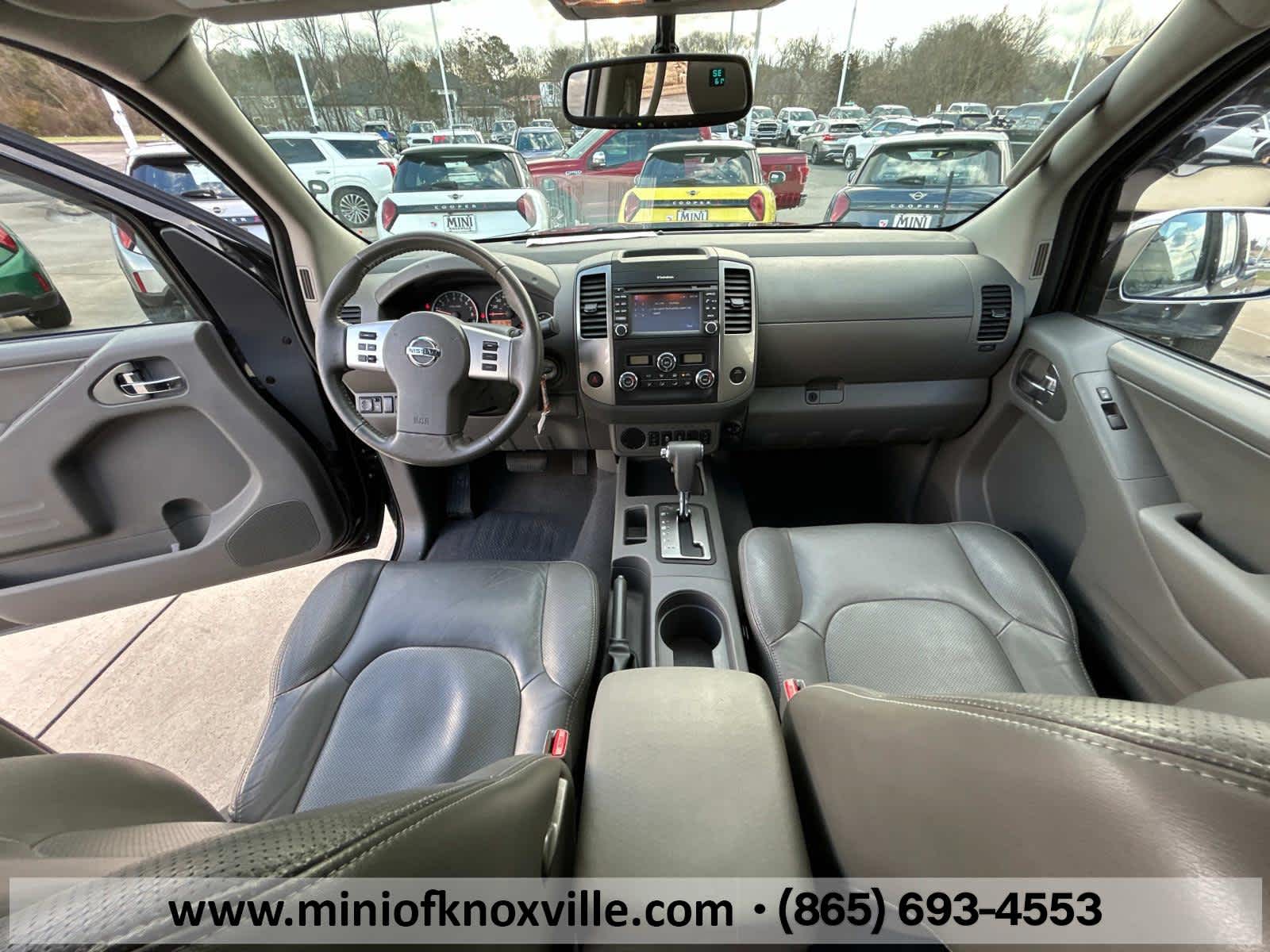 2019 Nissan Frontier SL 16