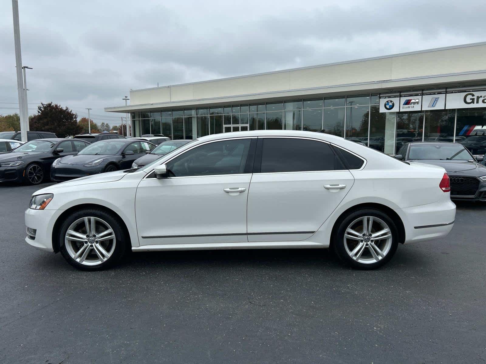 2015 Volkswagen Passat 2.0L TDI SEL Premium 6