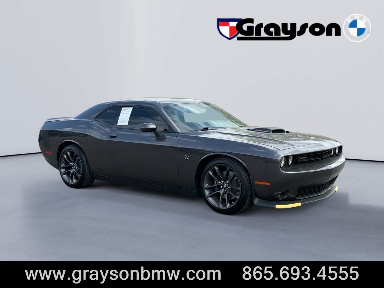 Gray (Granite Pearlcoat) 2022 Dodge Challenger R/T Scat Pack RWD Coupe Rear-Wheel Drive 8-Speed Automatic