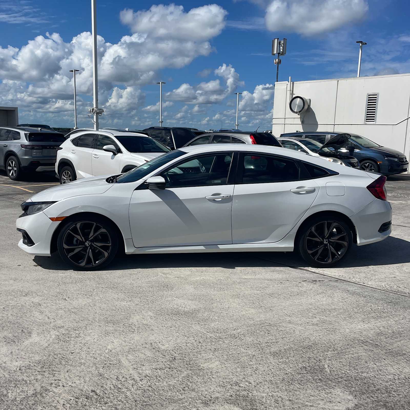 2019 Honda Civic Sport 2