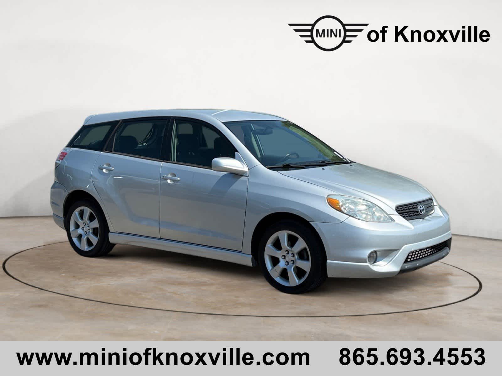 Silver Streak Mica 2007 Toyota Matrix XR Hatchback Front-Wheel Drive Automatic