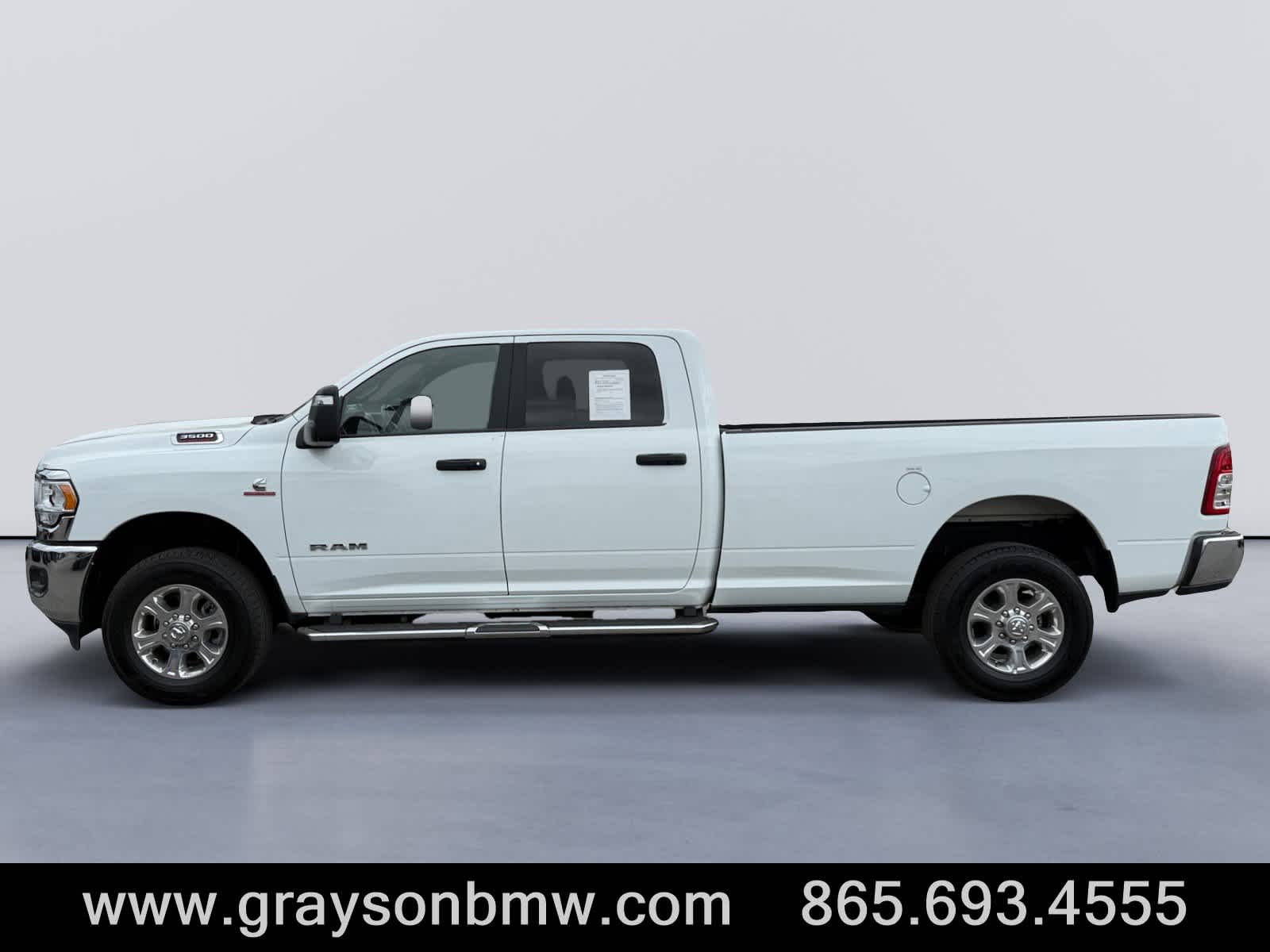 View vehicle photo 6