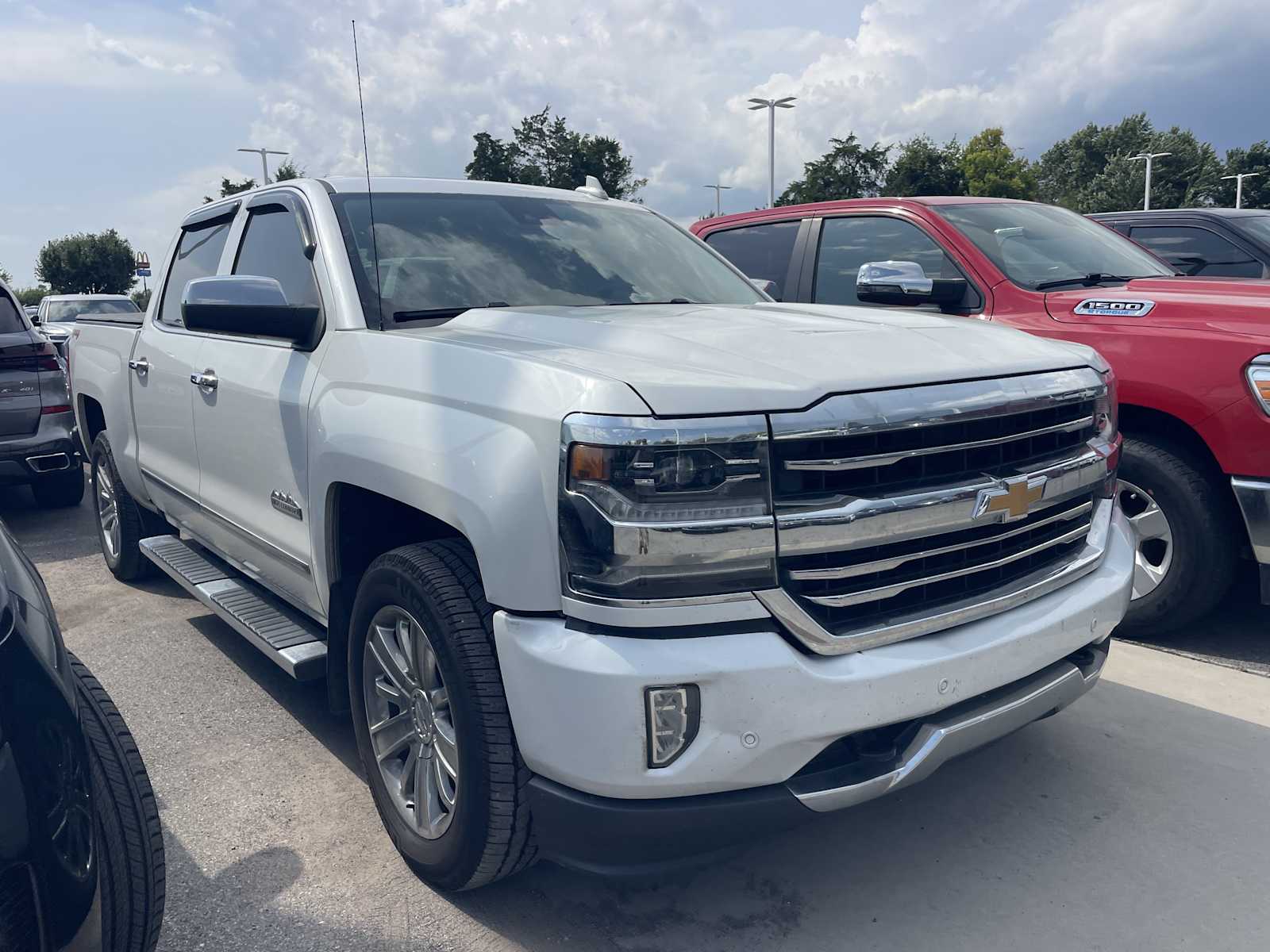 2017 Chevrolet Silverado 1500 High Country Crew Cab 4WD