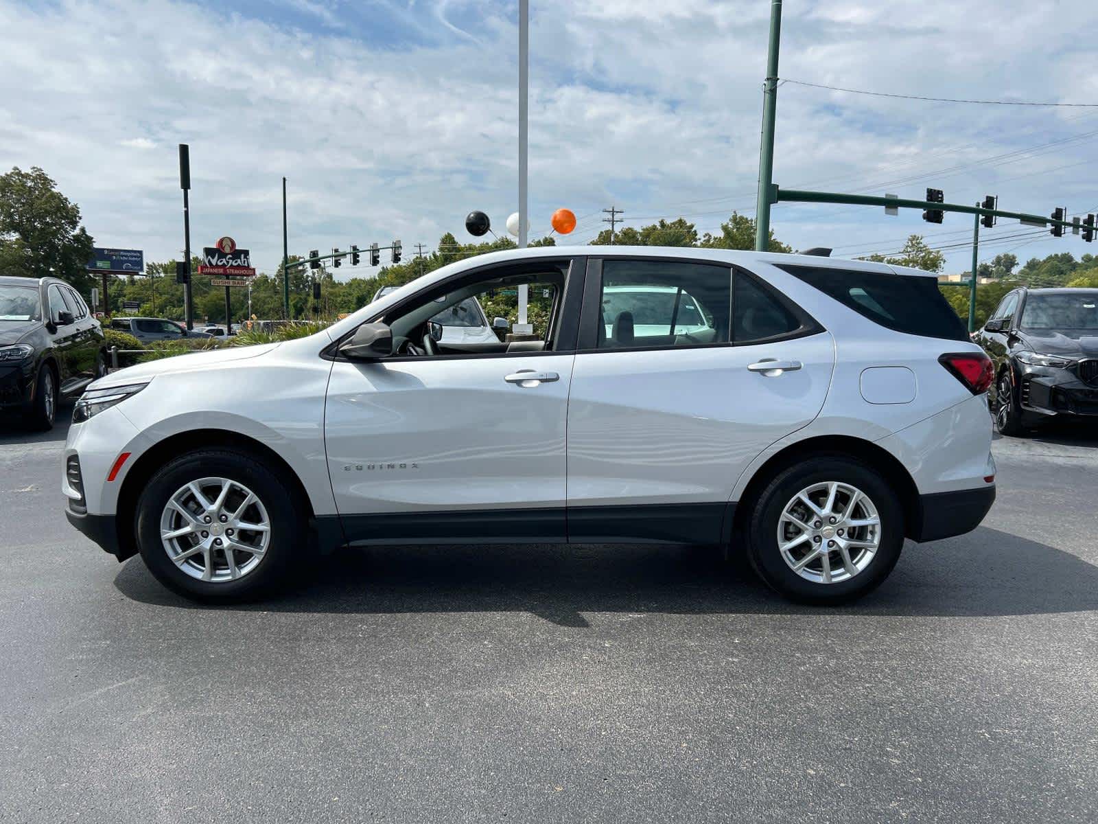 2022 Chevrolet Equinox LS 6