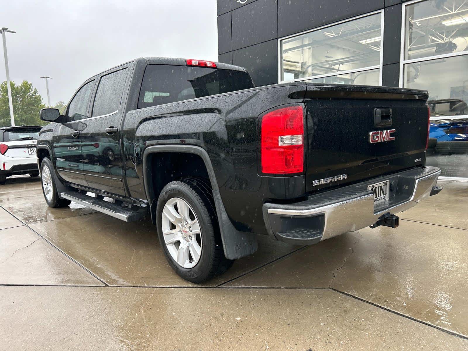 2016 GMC Sierra 1500 SLE 4WD Crew Cab 143.5 7