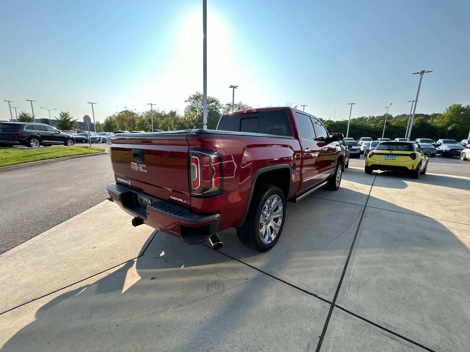 2018 GMC Sierra 1500 Denali 4WD Crew Cab 143.5 6