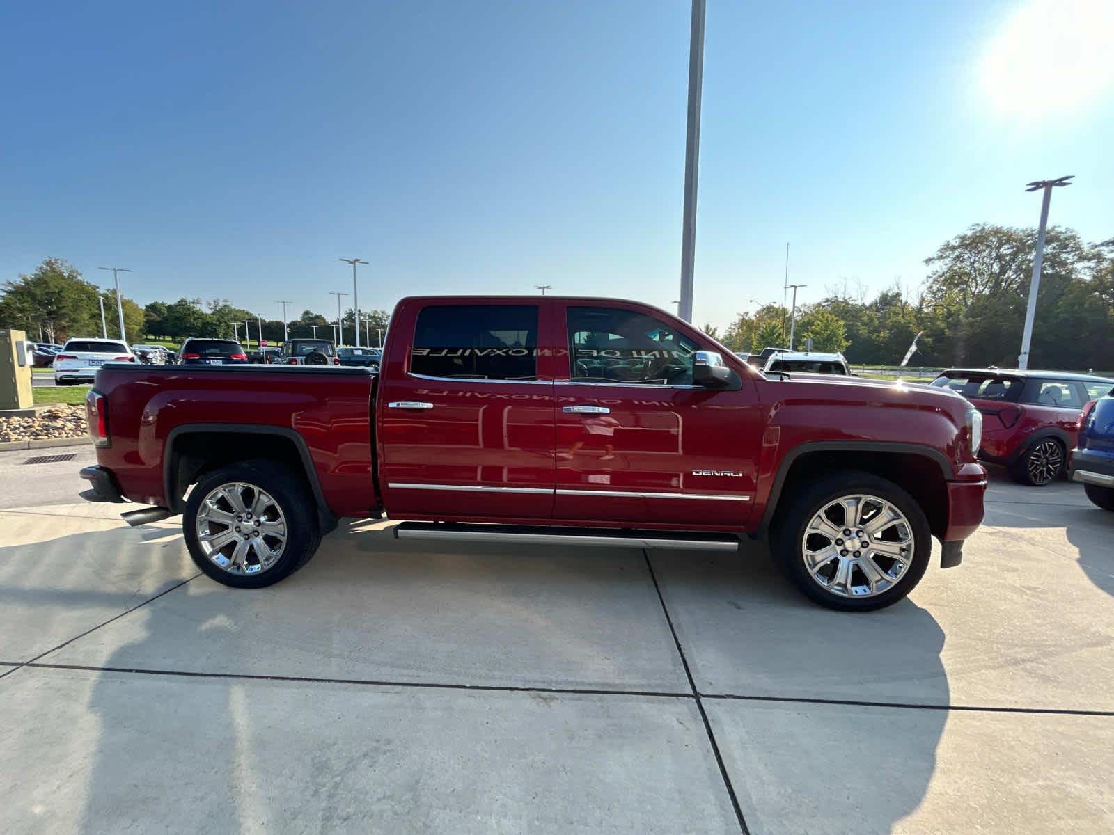 2018 GMC Sierra 1500 Denali 4WD Crew Cab 143.5 5