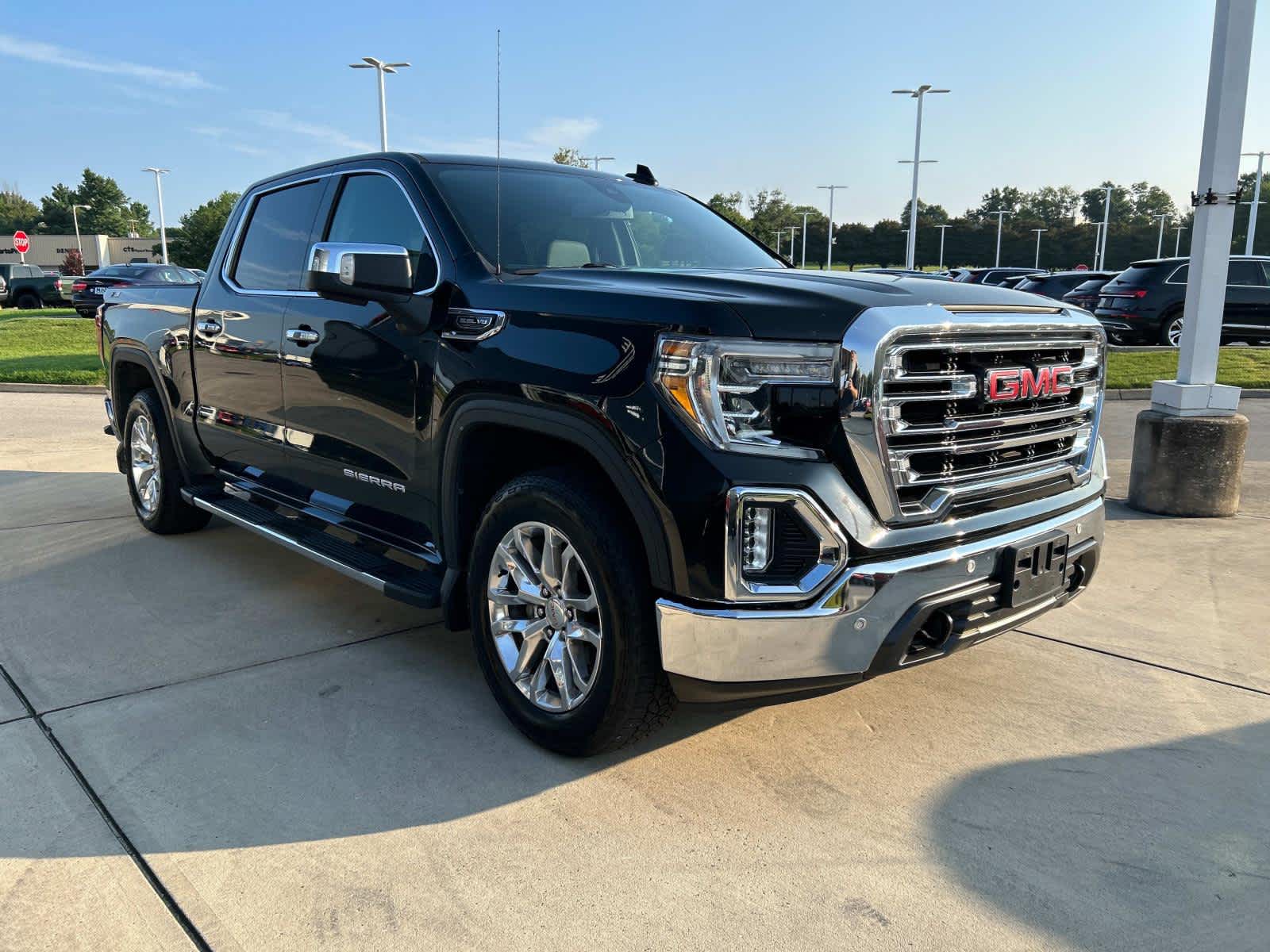 2020 GMC Sierra 1500 SLT 4WD Crew Cab 147 4