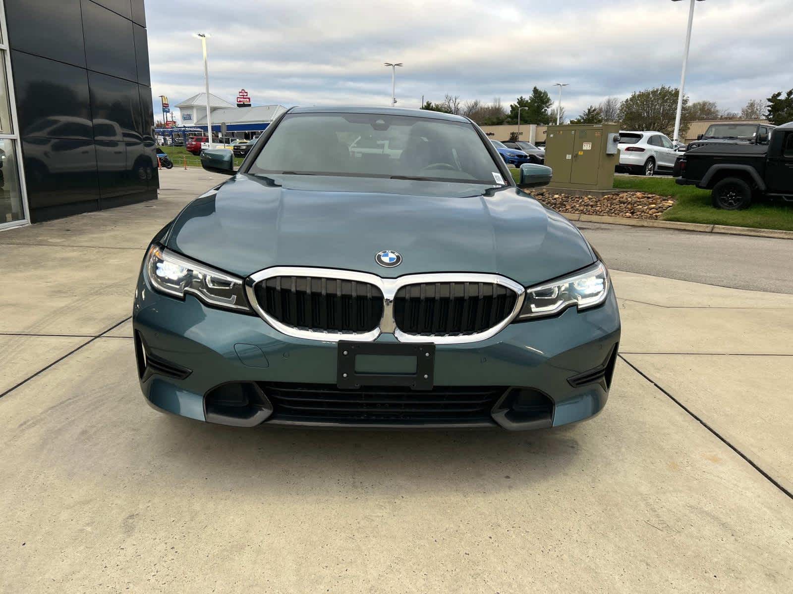 2021 BMW 3 Series 330i 3