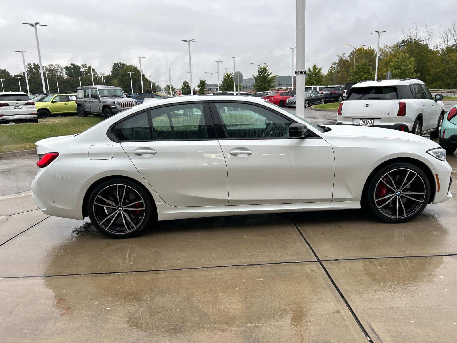 2021 BMW 3 Series 330i xDrive 5