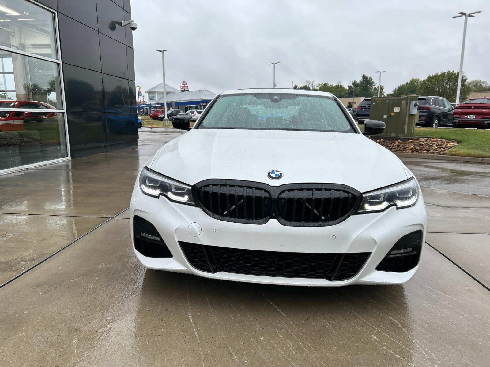 2021 BMW 3 Series 330i xDrive 3