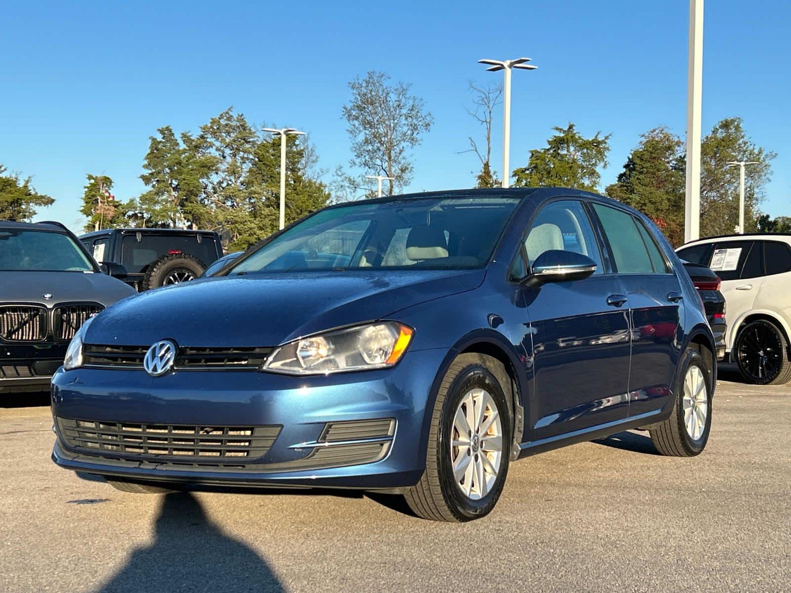 2015 Volkswagen Golf TSI S w/Sunroof 7