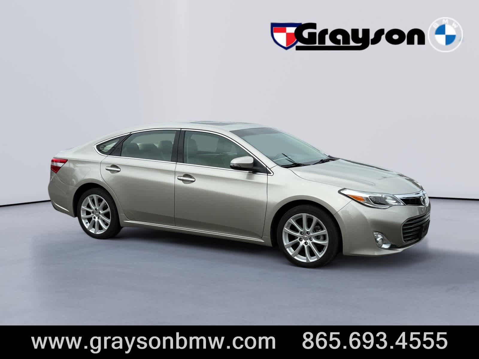 Champagne Mica 2013 Toyota Avalon XLE Touring Sedan Front-Wheel Drive 6-Speed Automatic
