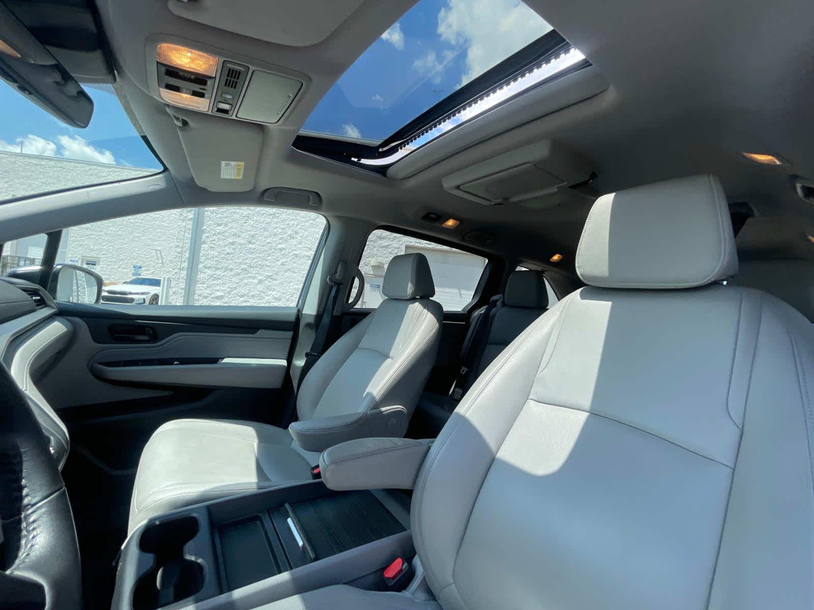 2019 Honda Odyssey Touring 10