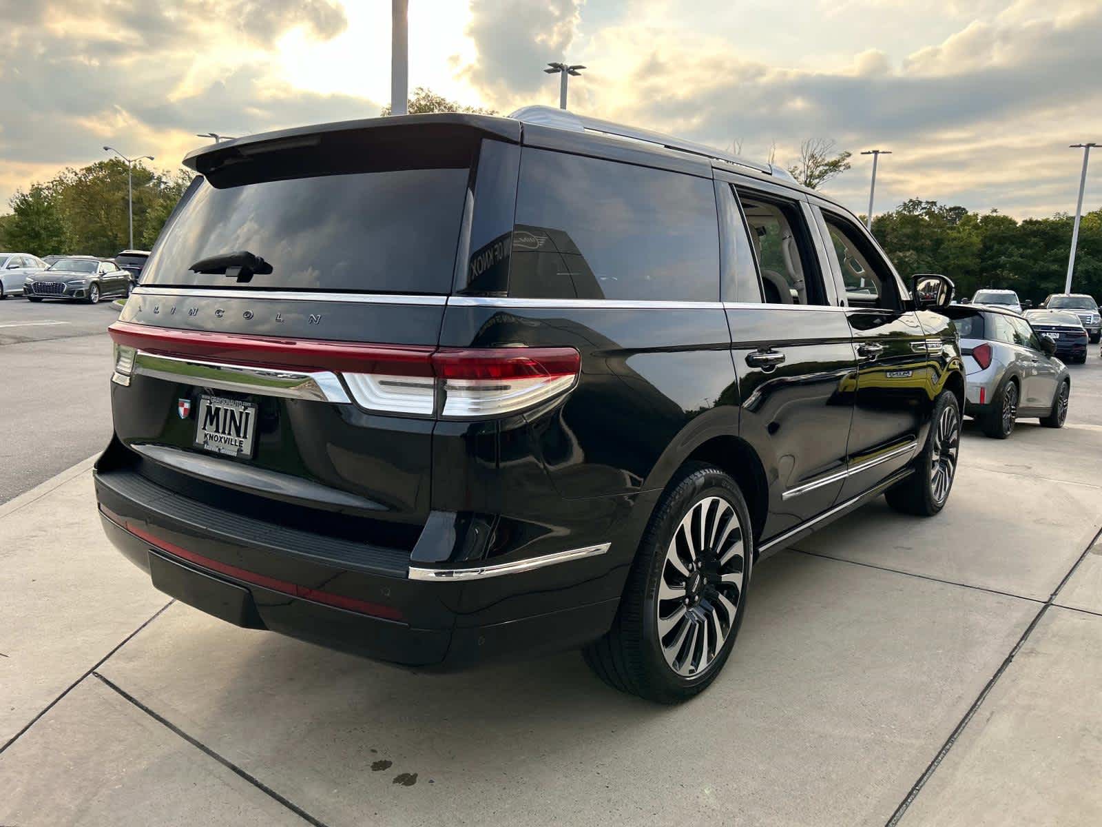 2023 Lincoln Navigator Black Label 6