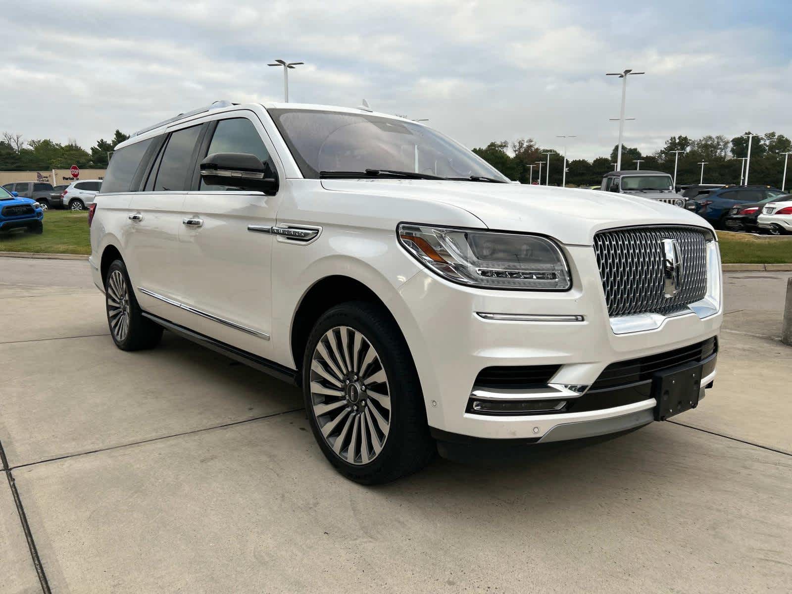 2019 Lincoln Navigator L Reserve 4