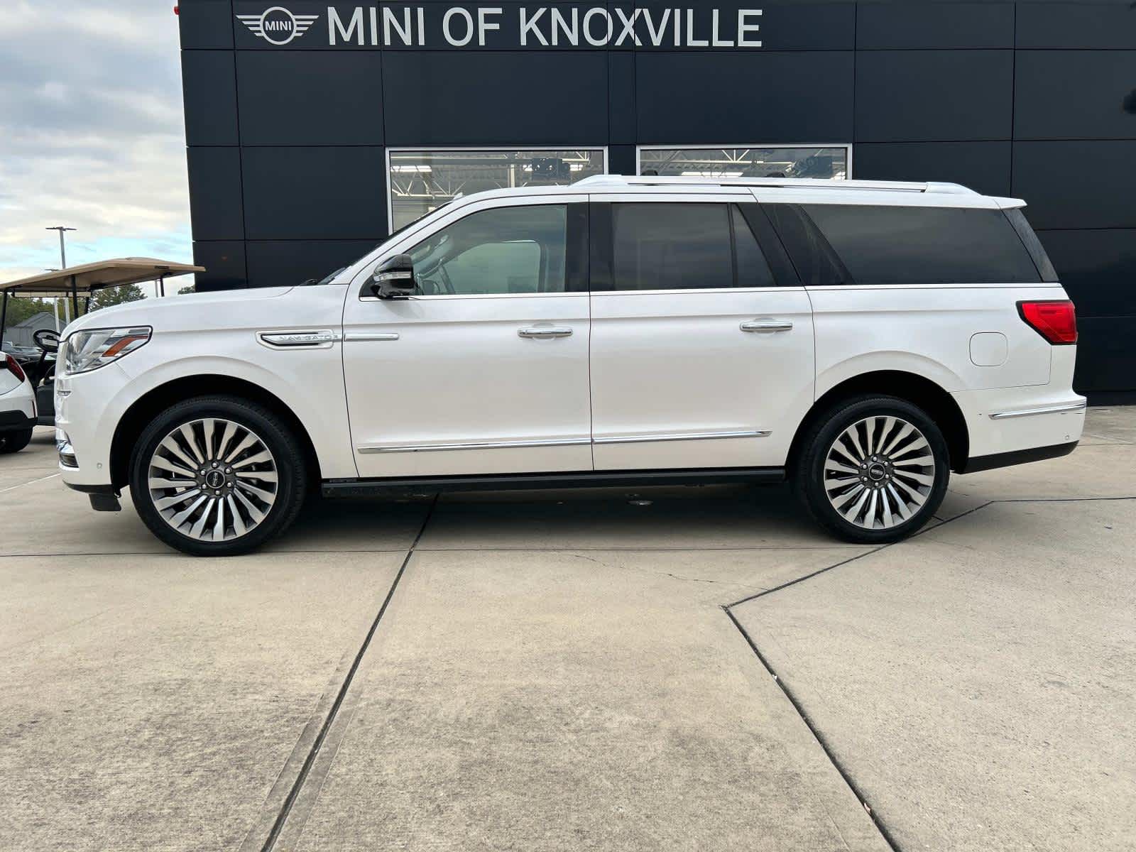 2019 Lincoln Navigator L Reserve 1