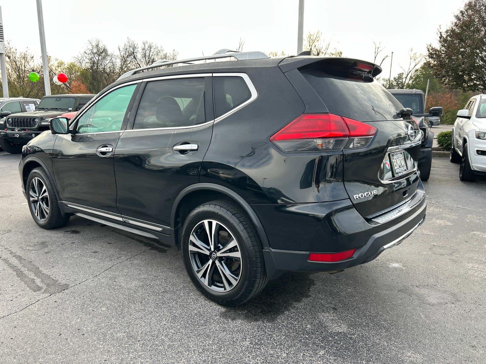 2017 Nissan Rogue SL 5